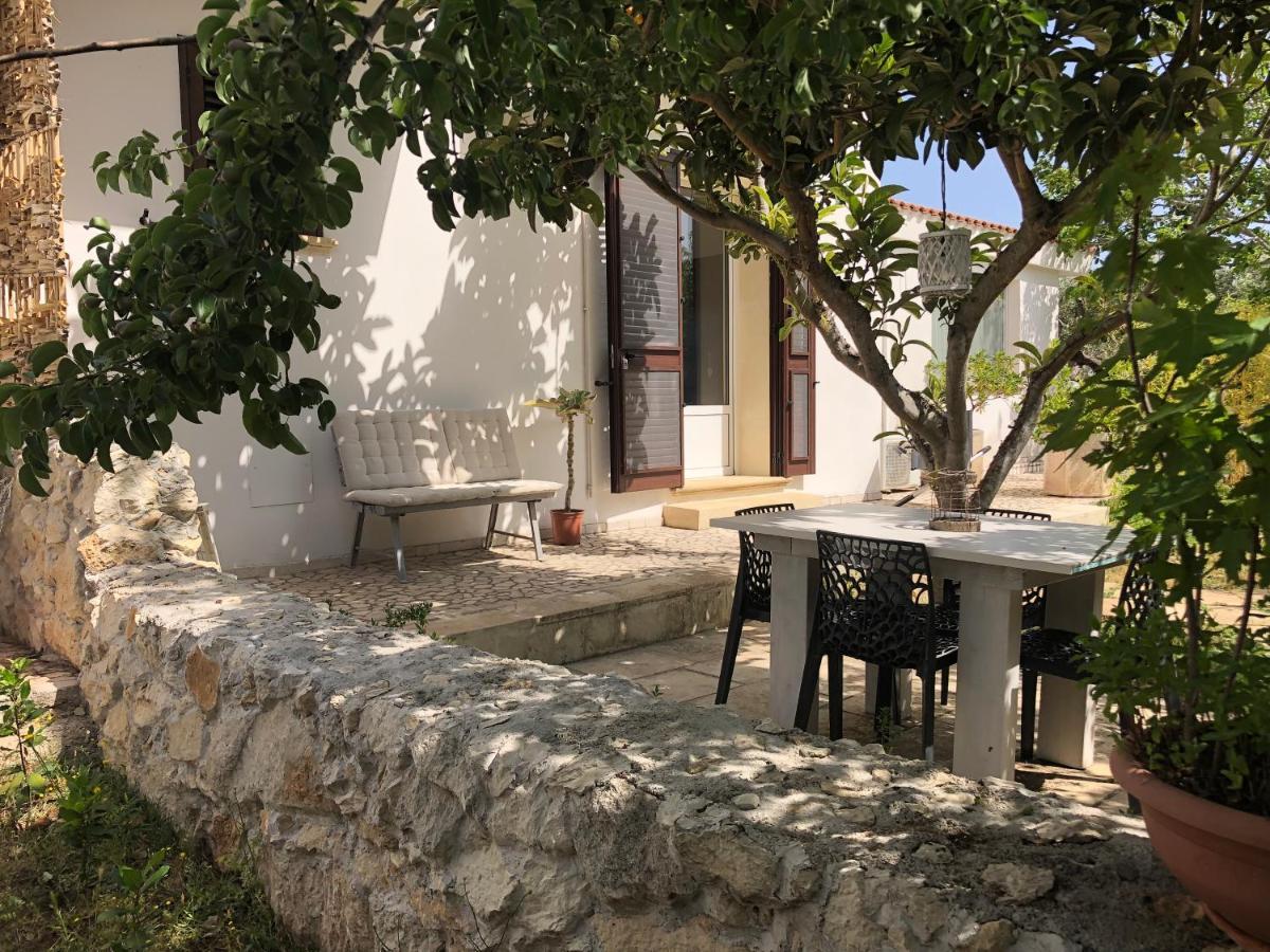 B&B Tenuta La Cornula San Donato di Lecce Zewnętrze zdjęcie